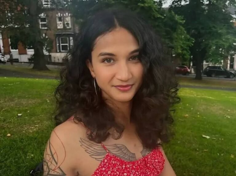 Anaya Bangar Age