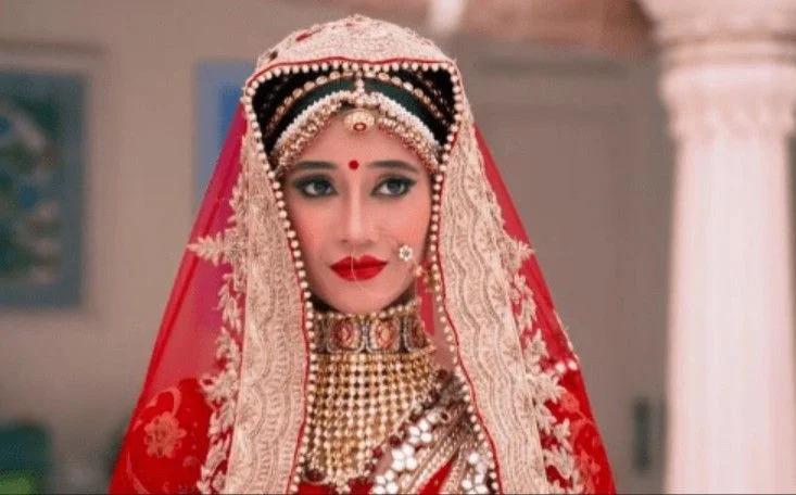 Shivangi Joshi Age